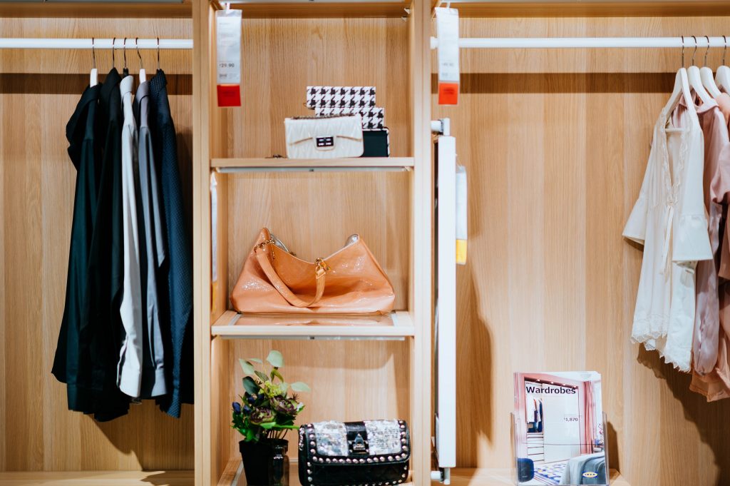 Keep Your Closet Functional with Proper Shelving