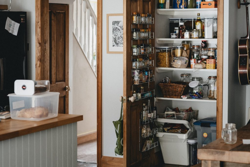 Keeping an Apartment Kitchen Organized: Part 2