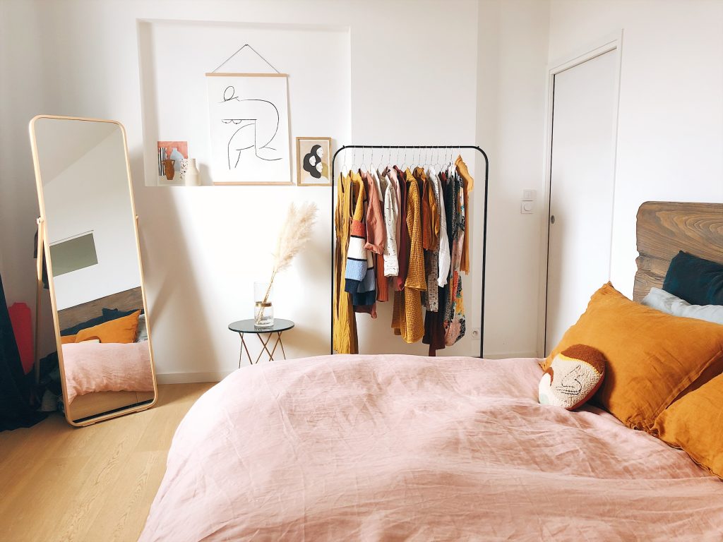 Managing Closet Space the Easy Way